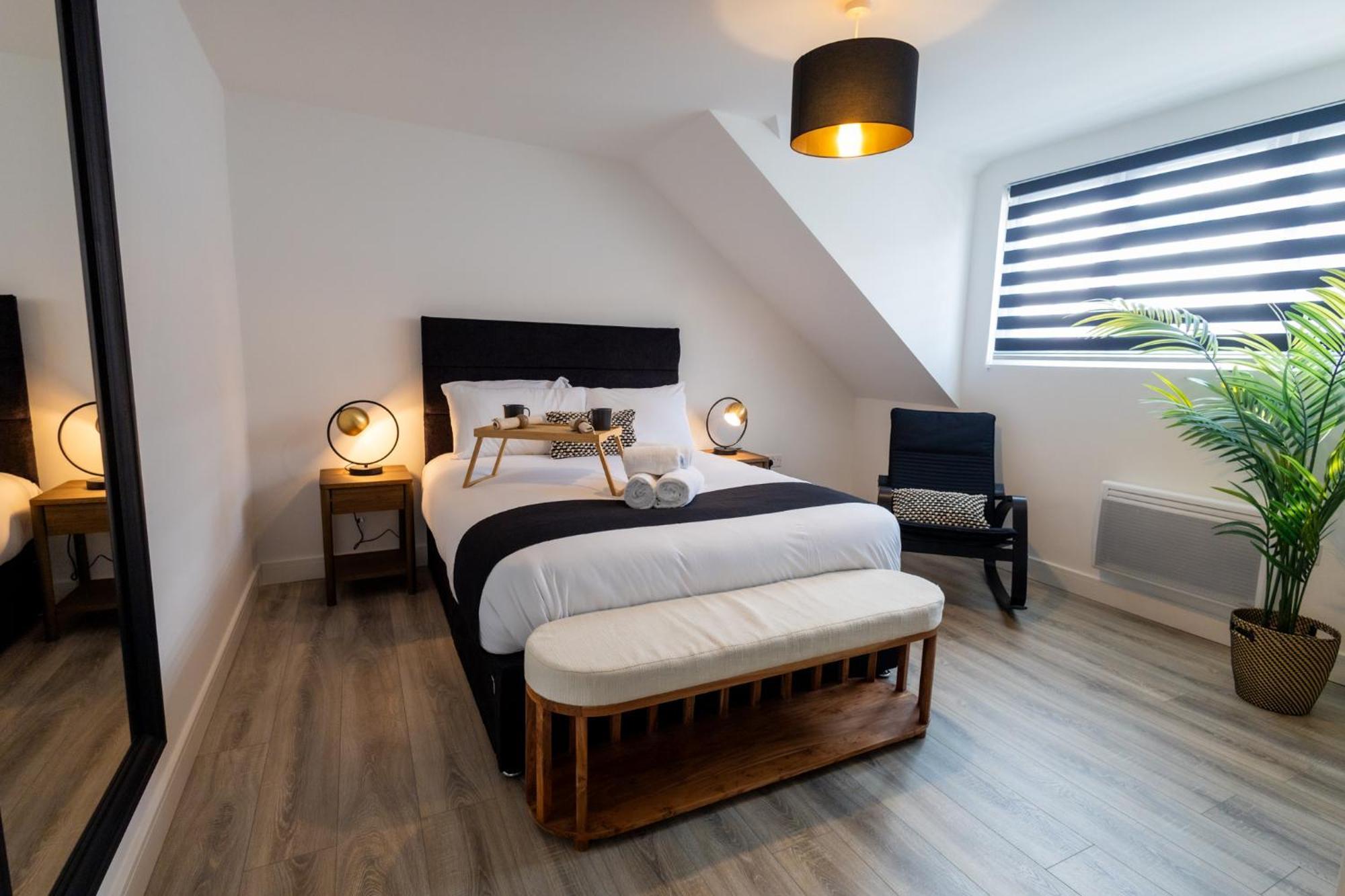 Contemporary 3Br Flat In Watford Watford (Hertfordshire) Exterior foto
